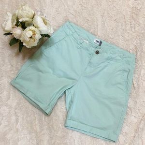Old Navy Roll Up Bermuda Shorts/ Mint Colored